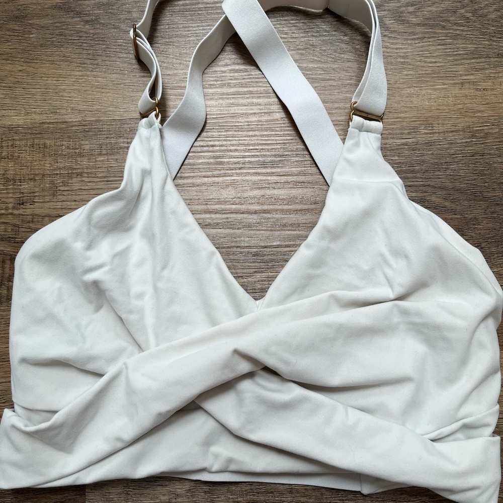 BuffBunny Candy Wrap Bra-White